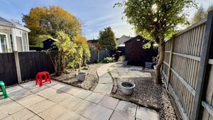 Photo 7- click for photo gallery